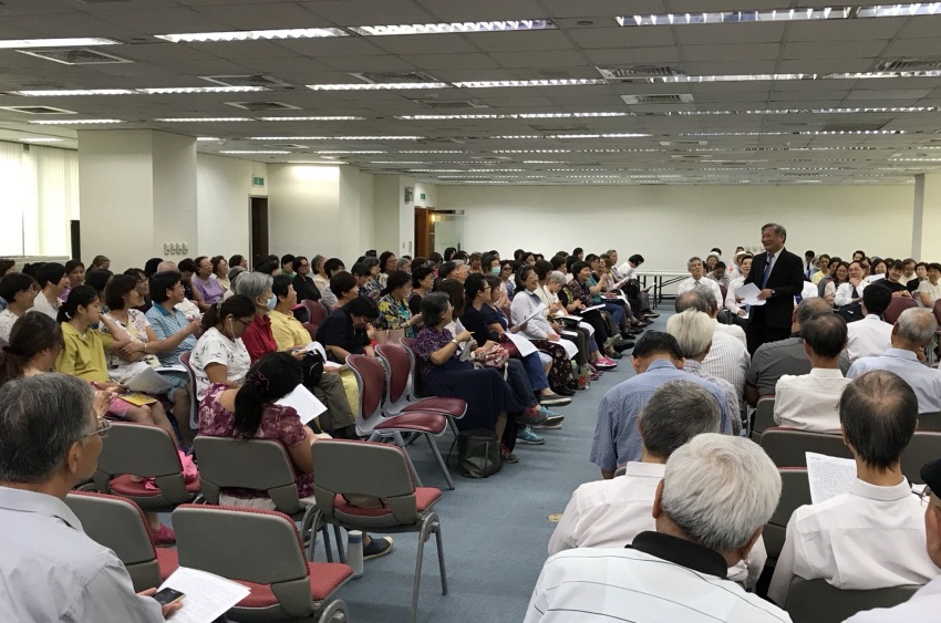 接受成全,承接託付