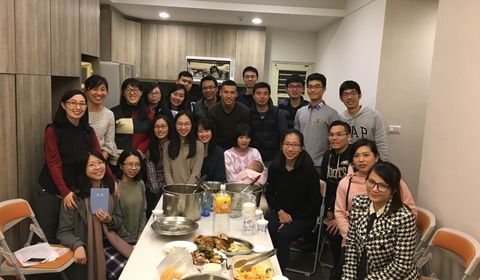 青職牧養，團人事奉