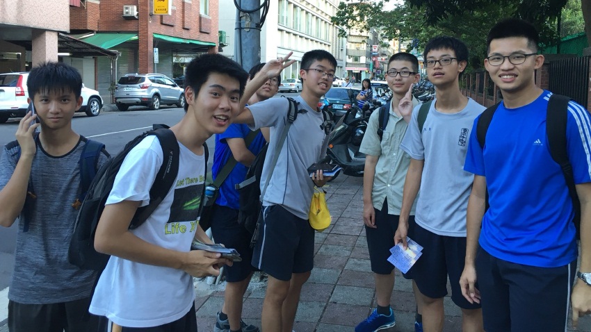堅定禱告,持續牧養