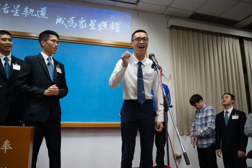 活星顯耀,得勝呼召
