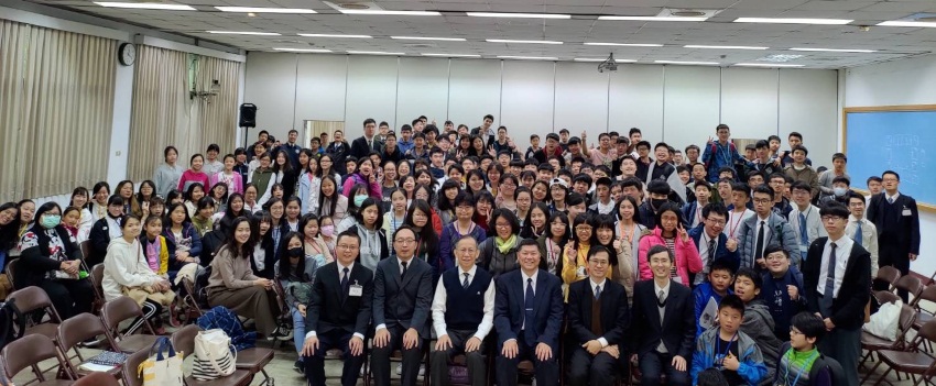 話靈充滿,一個新人