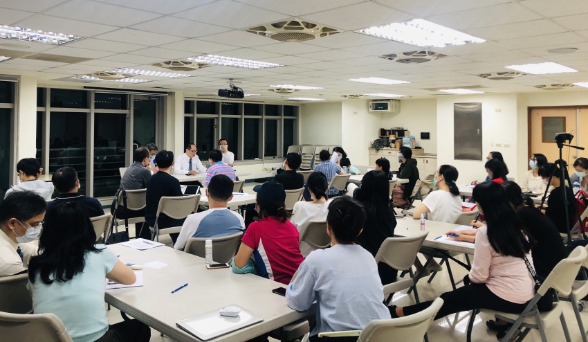 代禱牧養,相調成全