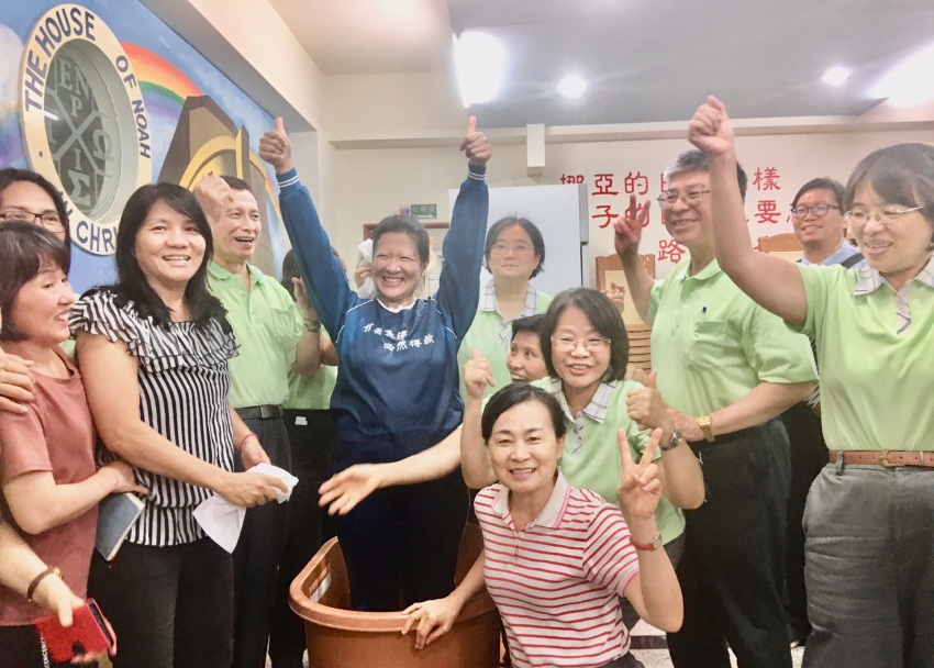 衝破攔阻,白馬得勝