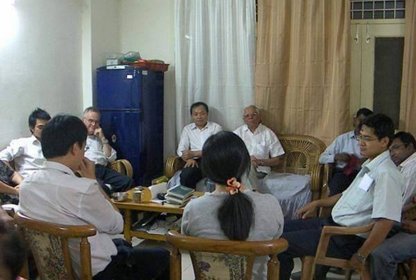 聖靈踏過,與主聯結