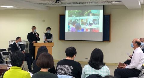 家家打開，喜樂開排