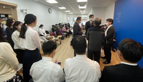 會所啟用，福音站口