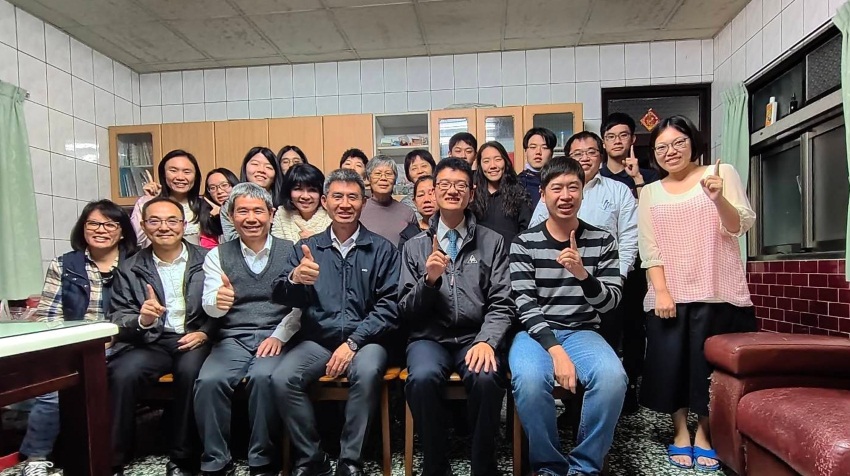 同心配搭,栽種召會樹