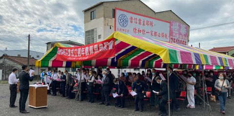 禱告那靈，奮力運行