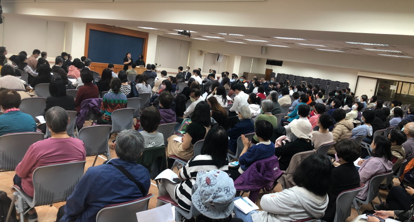 領受負擔,積極開拓