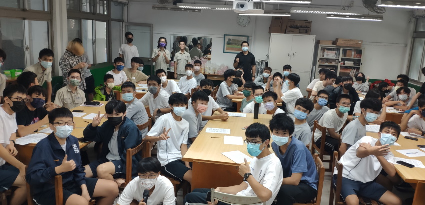 活力少年,開拓校園