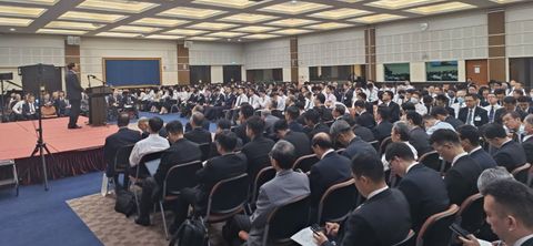 職事構成，擴增建造