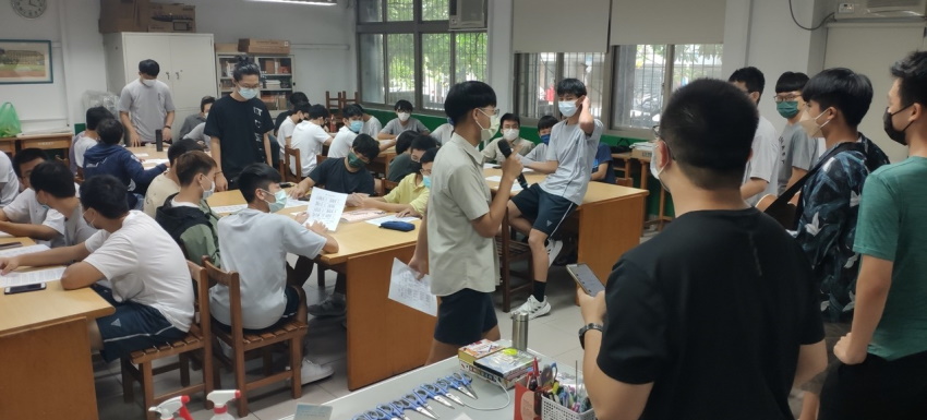開拓校園,扎根結果