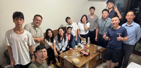 交通代禱，照顧牧養