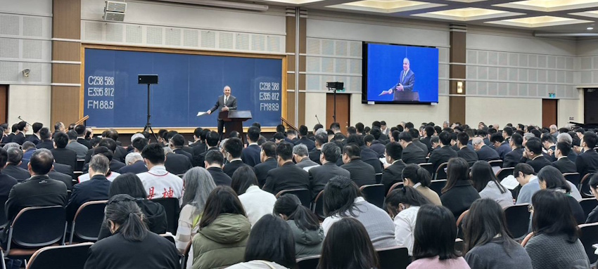 新的復興，啟示高峰