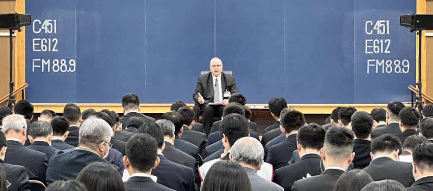 新的復興，啟示高峰