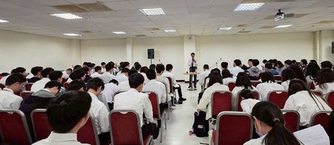 大安區大學聖徒期末特會