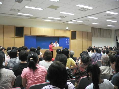 2011年六月『四會所詩歌見證福音聚會-驚人恩典』報導
