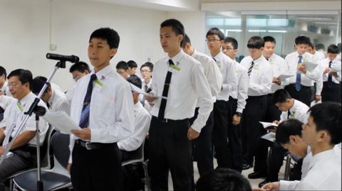 趁著年幼受主成全