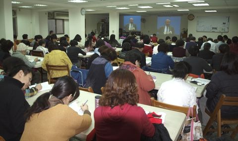 作禱告的人，聯於神心意