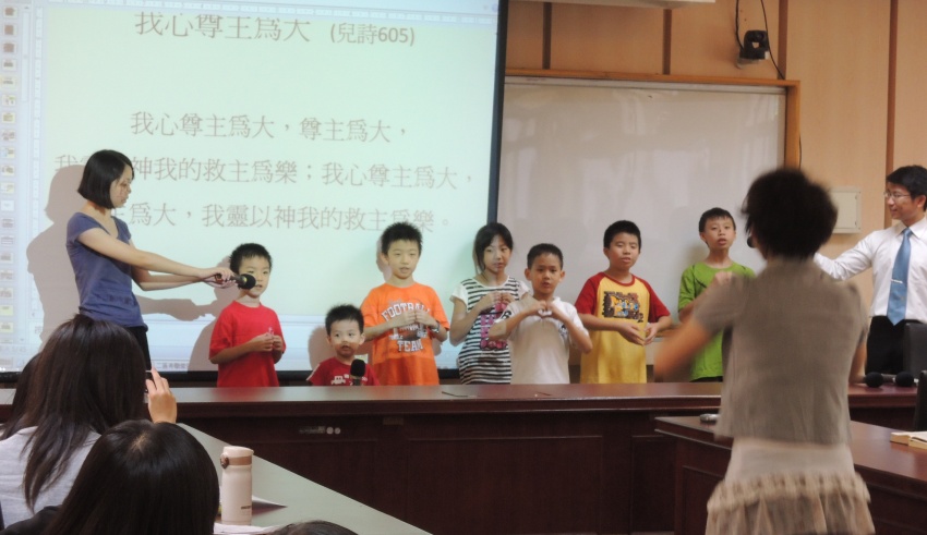 禱告相聯結,事奉受成全