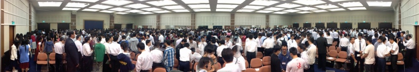 奉獻自己,向神絕對;同組相顧,彼此成全
