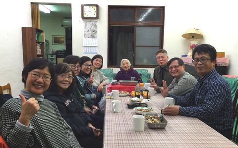 相調甜美，結實纍纍