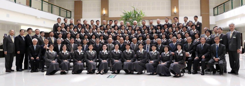 在榮耀裡有一人